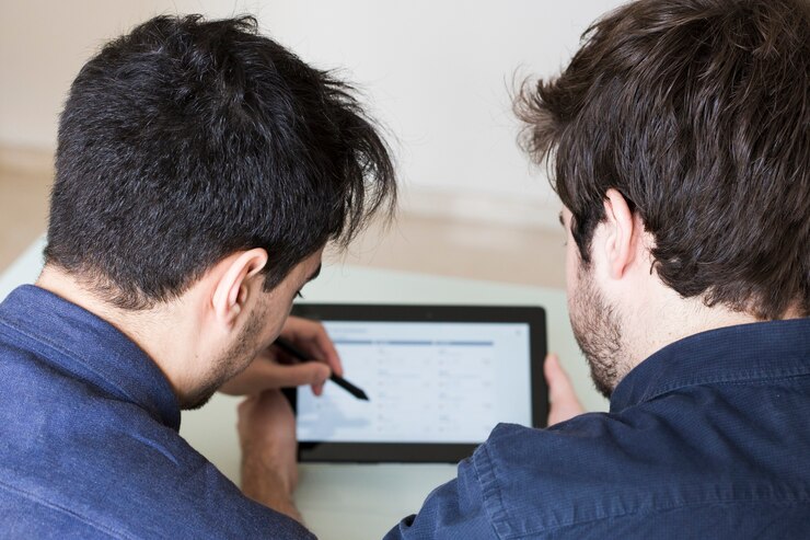 Is Covatza3.9 Software Free or Paid? A Clear, Expert Answer